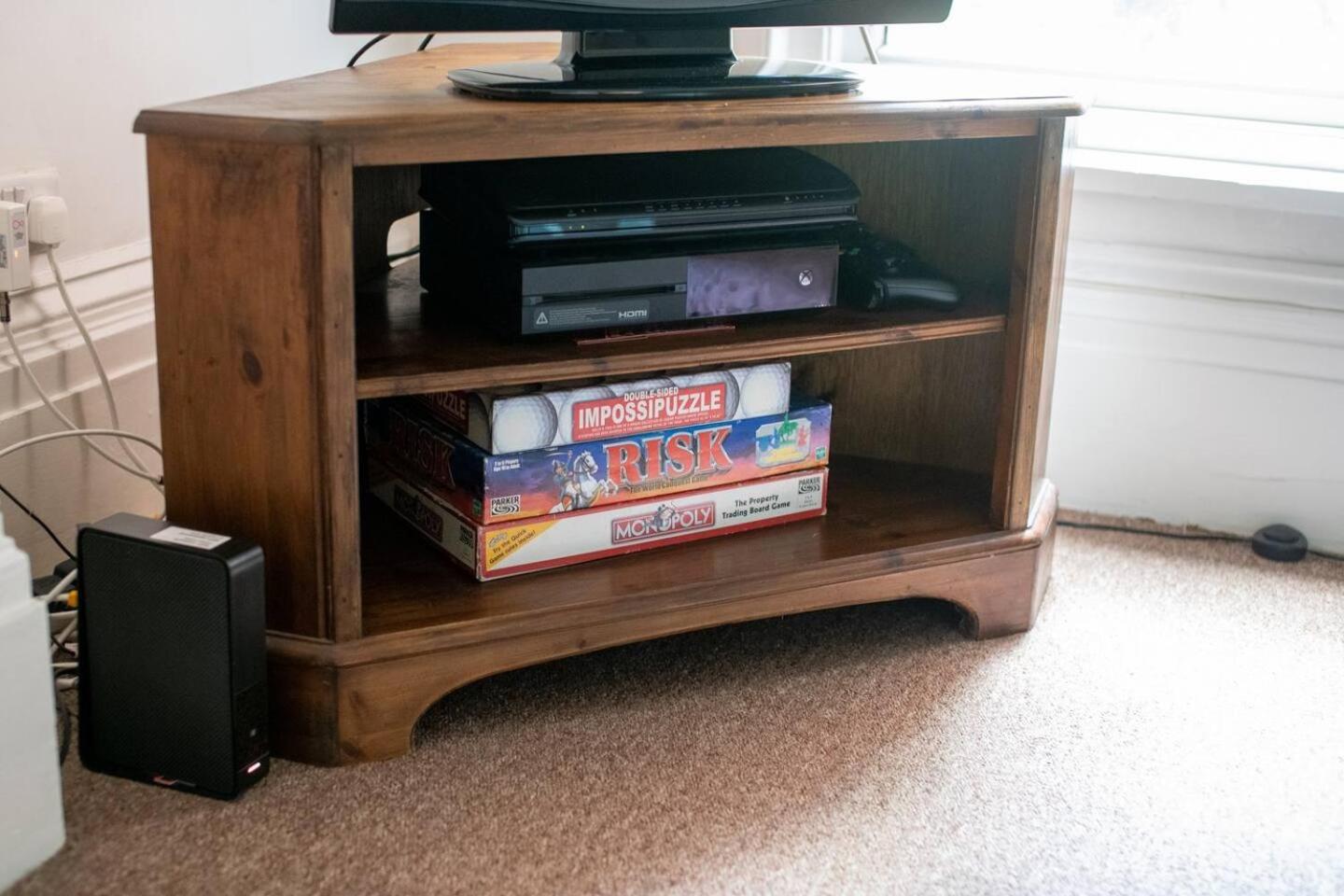 Family Friendly Flat Just Minutes From The Beach! Portsmouth Extérieur photo